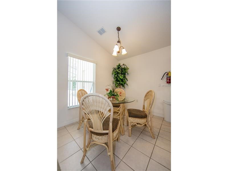 Holiday Home 4 Bedrooms Furnished with Pool - 15 minutes to Disney - Davenport - $209,900
   