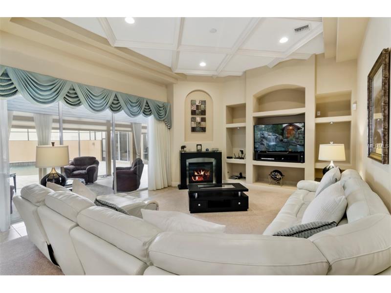 Luxury Mansion in Lagoinha Front - Orlando Florida - $ 664,900

