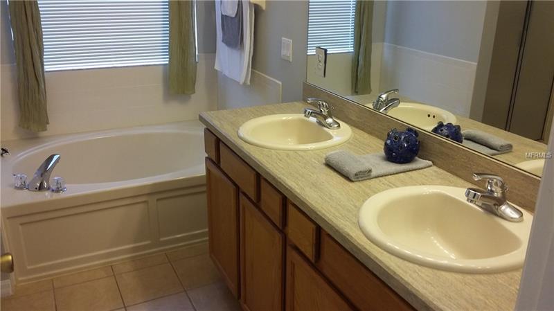 Fully Furnished Vacation Home - 4 Bedrooms with swimming pool - near Disney - $235,000
 
