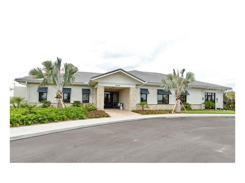 New 4BR Luxury Penthouse at Storey Lake - Kissimmee $446,990

 

