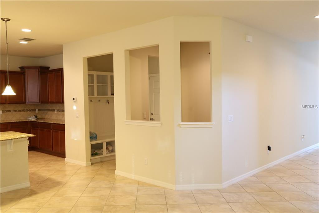 NNew Beautiful Home For Sale at Windermere Terrace - 2 miles from Disney $379,000  
