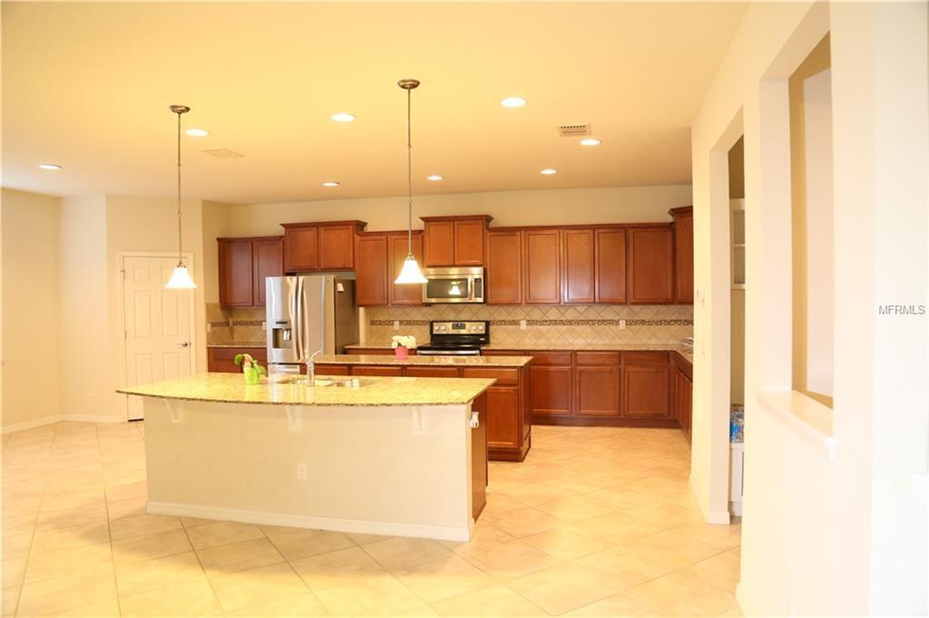 New Beautiful Home For Sale at Windermere Terrace - 2 miles from Disney $379,000  

