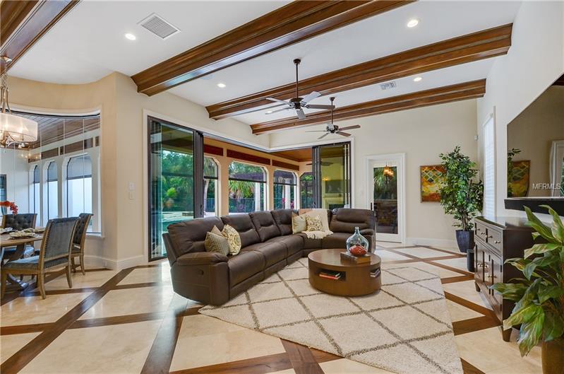 Isleworth Luxury Mansion For Sale - Windermere $3,195,000
