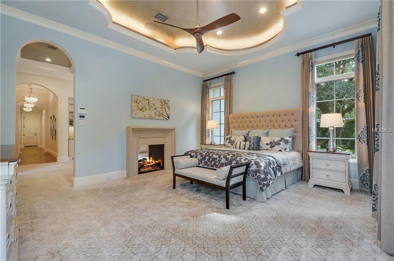 Isleworth Luxury Mansion For Sale - Windermere $3,195,000