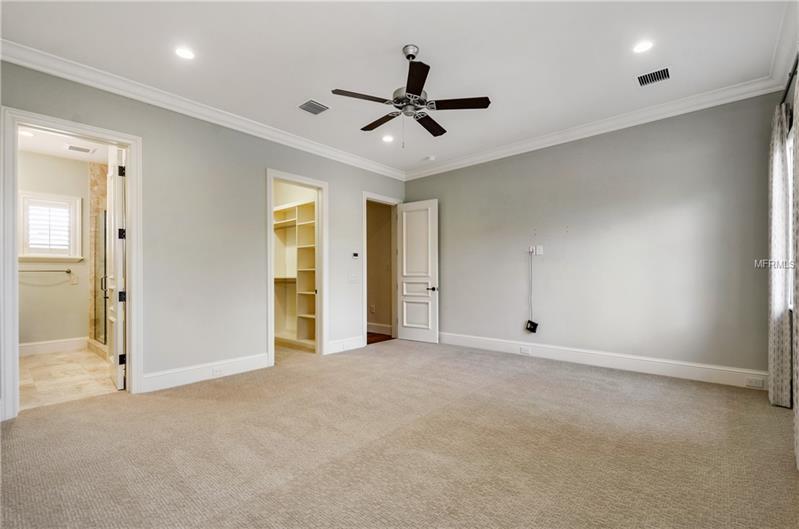 Isleworth Luxury Mansion For Sale - Windermere $3,195,000
