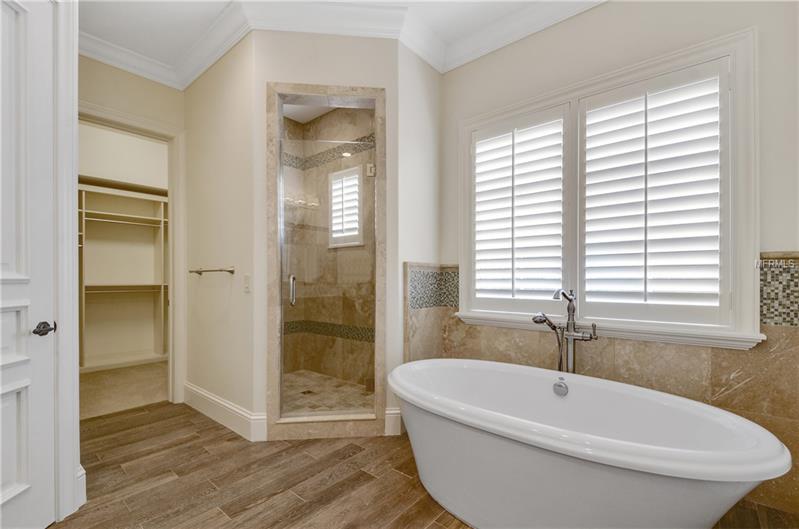 Isleworth Luxury Mansion For Sale - Windermere $3,195,000