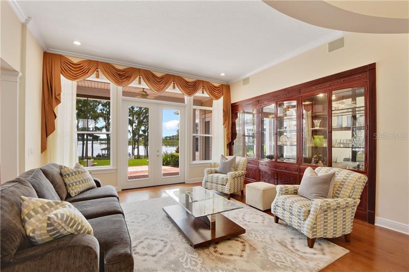 Windermere Lakefront Victorian Pool Home For Sale $2,999,000