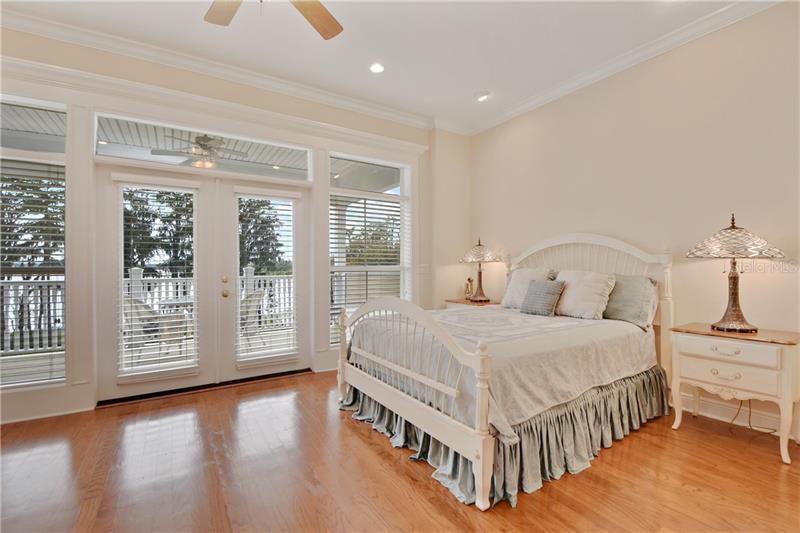 Windermere Lakefront Victorian Pool Home For Sale $2,999,000