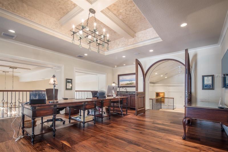 Isleworth Lakefront Estate For Sale - Windermere $4,900,000
