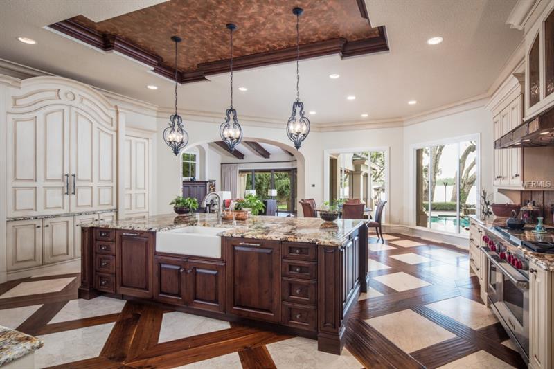 Isleworth Lakefront Estate For Sale - Windermere $4,900,000