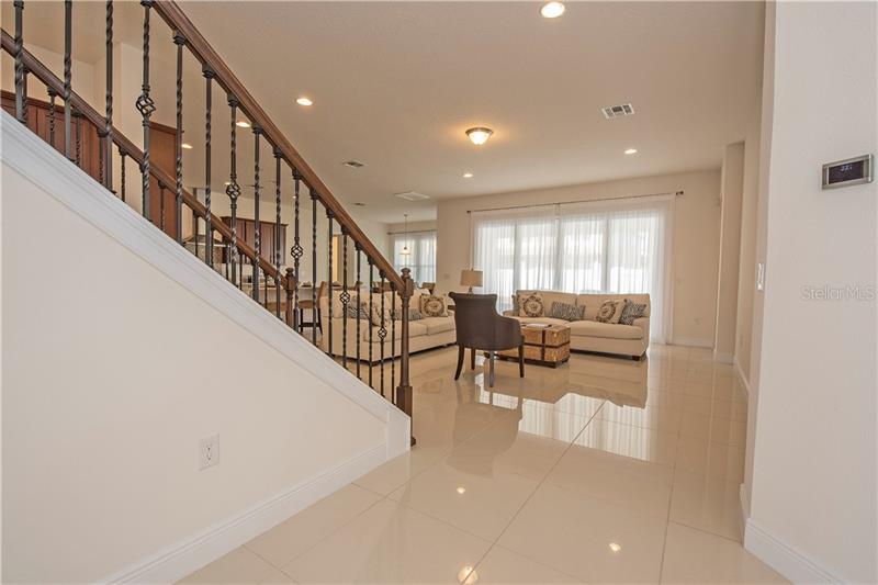 Luxury Home For Sale in Parkside - Dr.Phillips $839,000