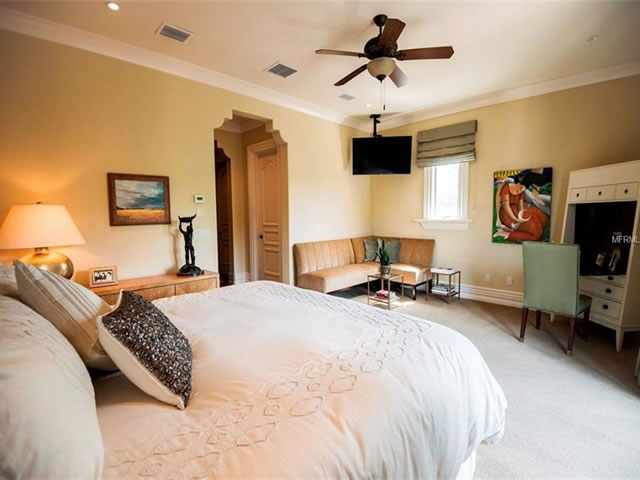 Isleworth Lakefront Mansion For Sale - Windermere $4,745,000