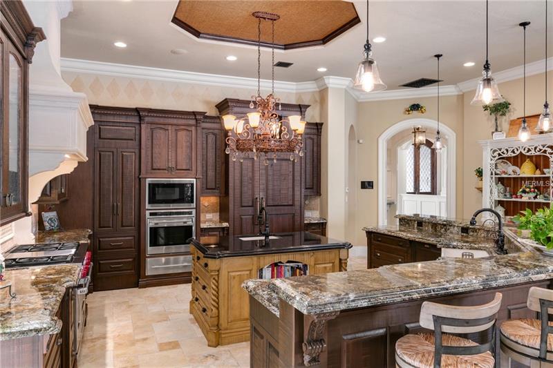 Keenes Pointe Lakefront Mansion For Sale - Windermere $5,499,000
