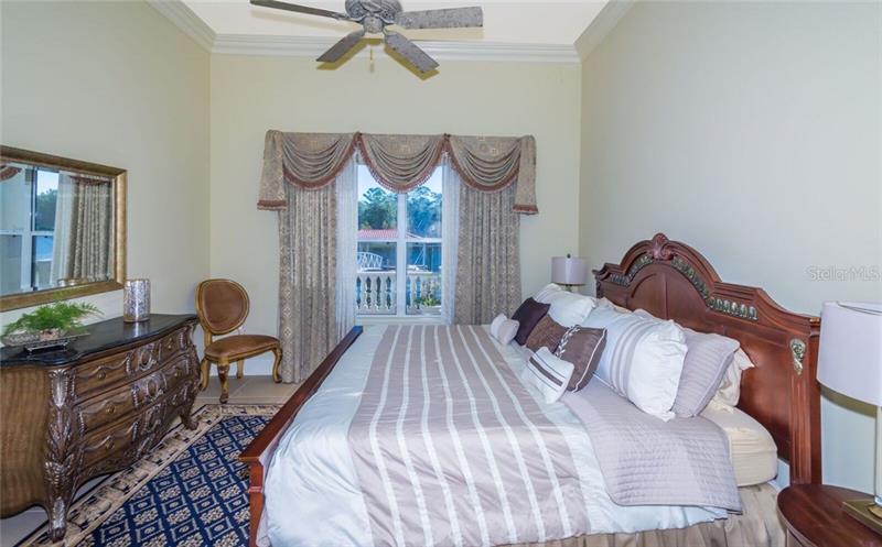 Sand Lake Point Lakefront Estate For Sale - Dr.Phillips $2,290,000