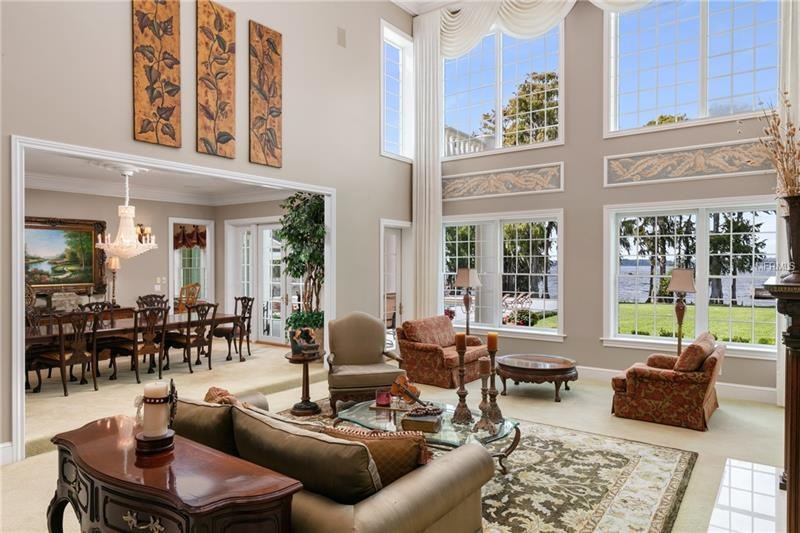 Luxury Lakefront Mansion For Sale in Dr.Phillips $3,380,000