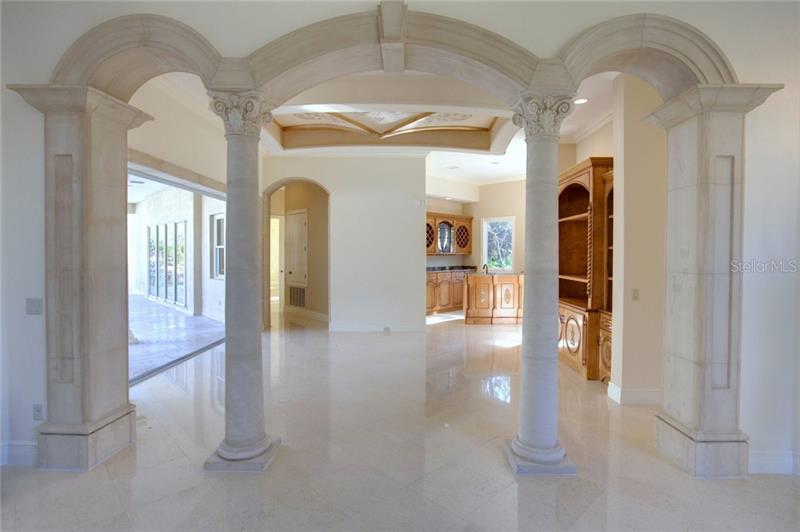 Millionaires Row Luxury Mansion For Sale - Dr.Phillips $1,550,000