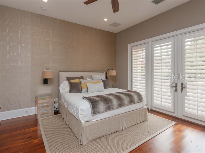 Isleworth Golf Front Mansion For Sale – Windermere $4,200,000