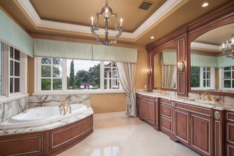 Windermere Golf Front Mansion For Sale – Isleworth $3,750,000