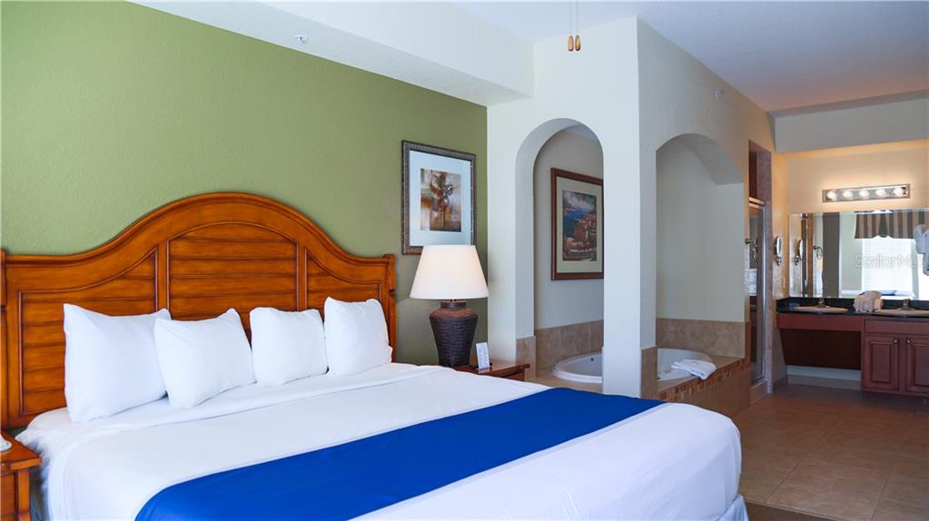 3 Bedroom Condo For Sale in Lake Buena Vista Resort – Orlando $299,000
