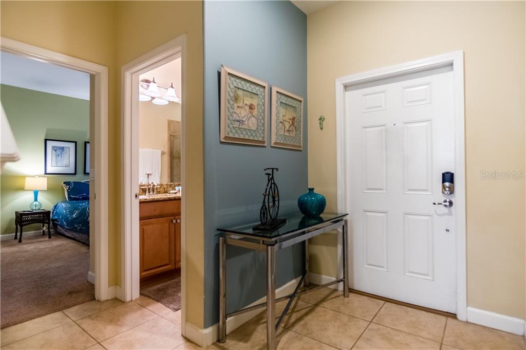 Townhouse with Private Pool for sale in Kissimmee - Vacation/Investment $245,000