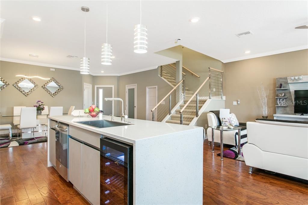 New Townhouse For Sale with amazing Golf Course View - Kissimmee $285,000