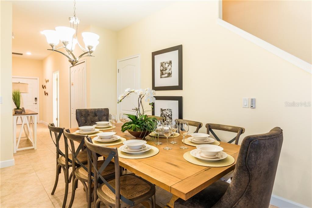 Storey Lake 5 BR Townhouse For Sale - Private Pool / Fully Furnished $380,000