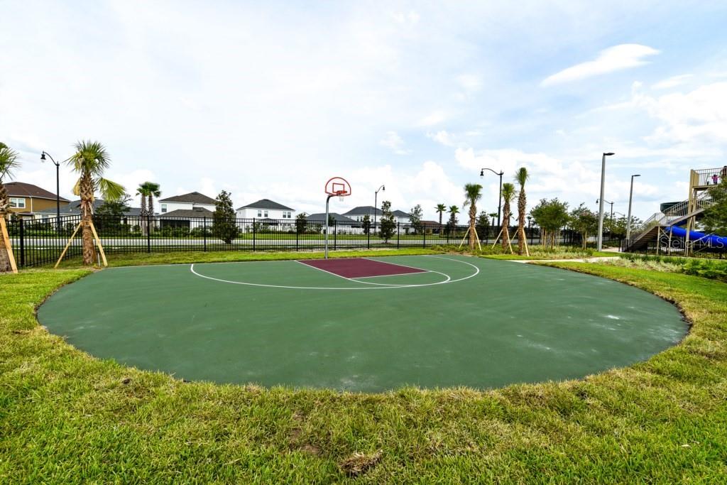 Storey Lake 5 BR Vacation Home For Sale - Private Pool & Fully Furnished $395,000