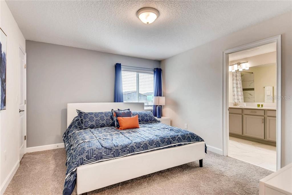 Storey Lake 5 BR Vacation Home For Sale - Private Pool & Fully Furnished $395,000
