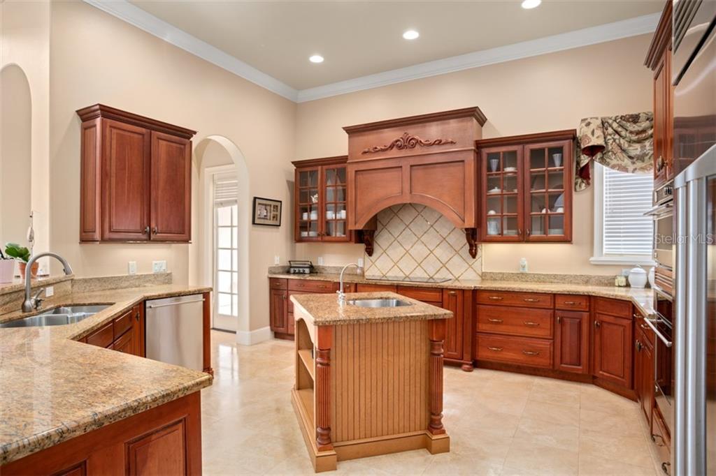 Windermere Mansion For Sale - Isleworth West $2,740,000