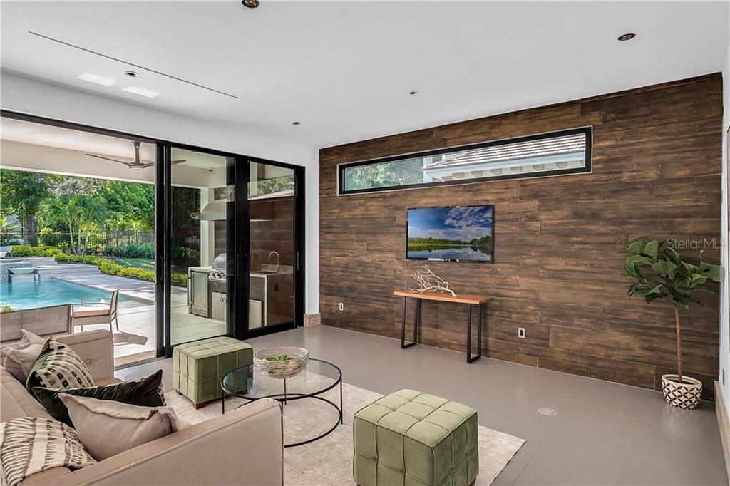 New Contemporary Style Home For Sale in Downtown Windermere $1,350,000