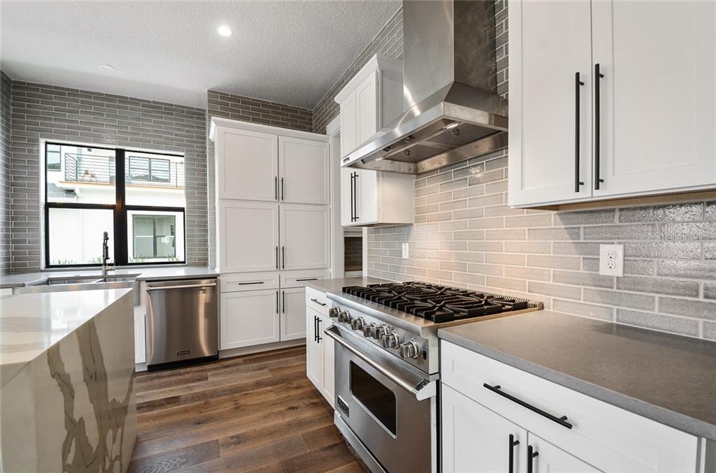 New Contemporary Home With Pool For Sale in Winter Park $969,900