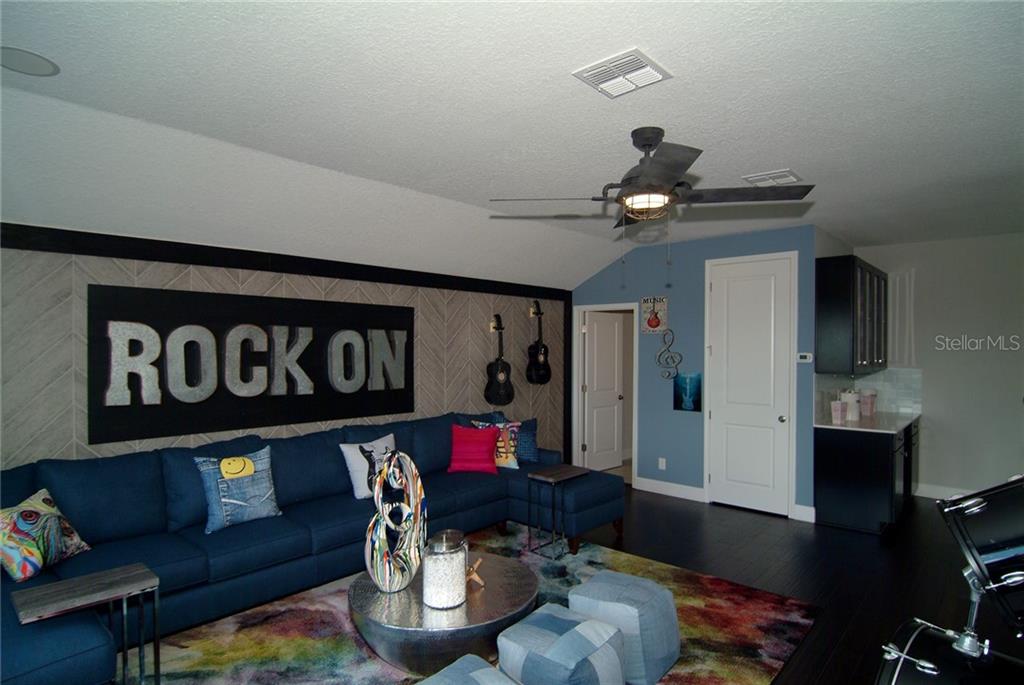 New Pool Home For Sale in Wincey Groves - Winter Garden $746,064