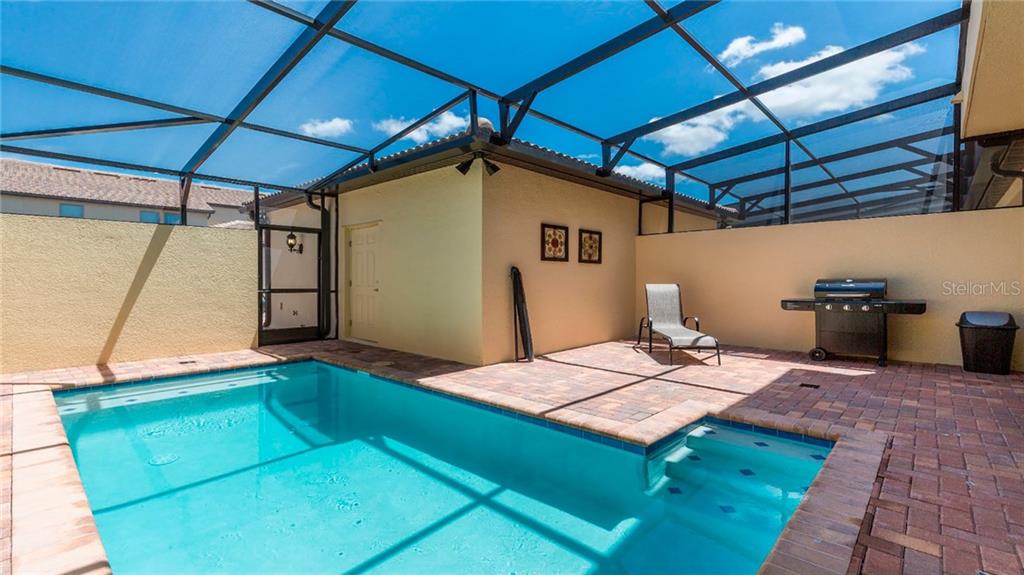 Windsor at Westside 5BR Furnished Townhouse with Pool For Sale $379,000