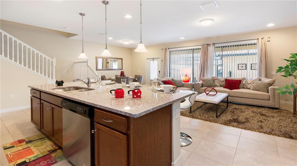 Windsor at Westside 5BR Furnished Townhouse with Pool For Sale $379,000