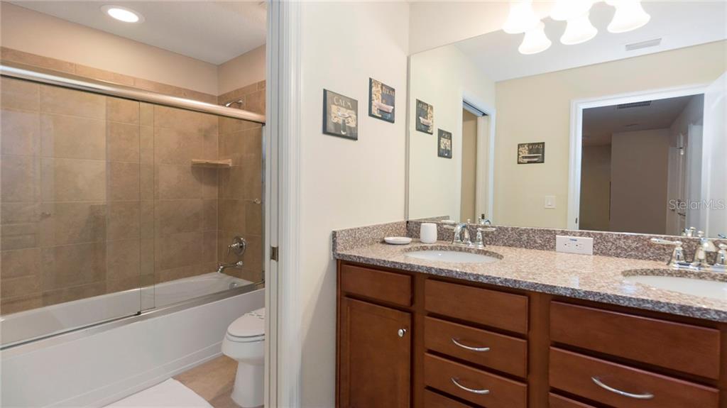 Windsor at Westside 5BR Furnished Townhouse with Pool For Sale $379,000