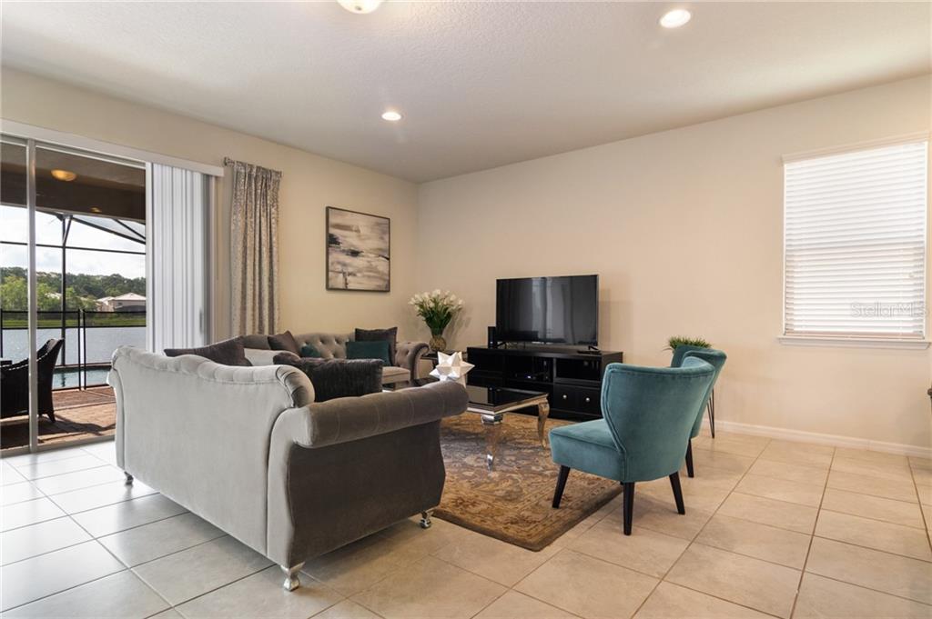 Windsor at Westside Resort Lakefront Vacation Investment Property For Sale – Kissimmee $529,999
