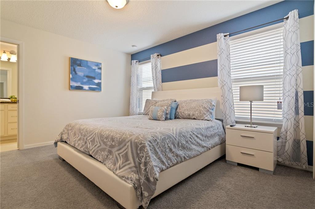 Windsor at Westside Resort Lakefront Vacation Investment Property For Sale – Kissimmee $529,999