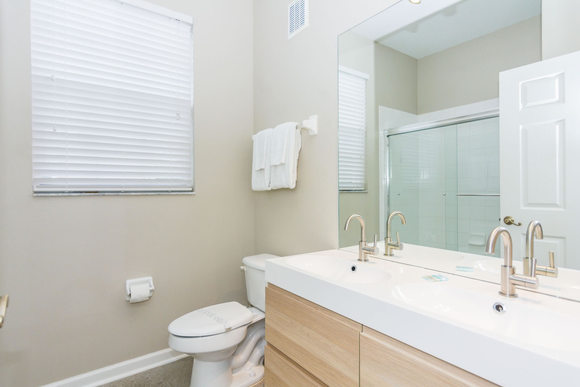 Remodeled and Upgraded 3 BR Condo at Wyndham Palms Resort - Kissimmee $195.000