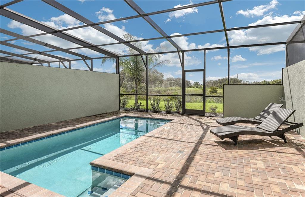 New 5 Bedroom Townhouse with Private Pool near Disney - AIRBNB and Short Term Rentals Allowed $356,960