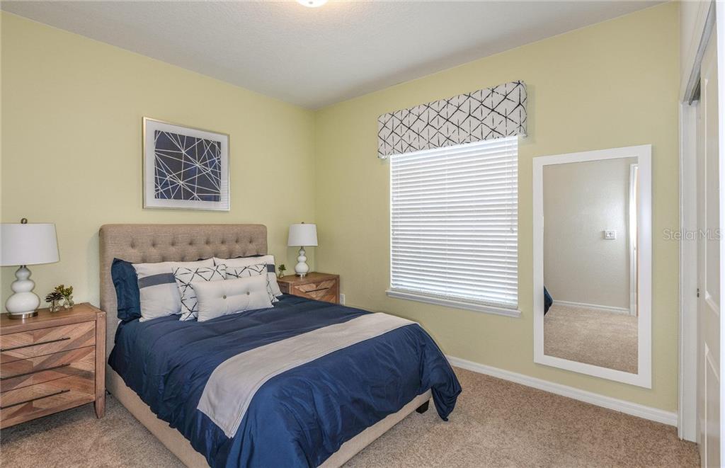 New 5 Bedroom Townhouse with Private Pool near Disney - AIRBNB and Short Term Rentals Allowed $356,960