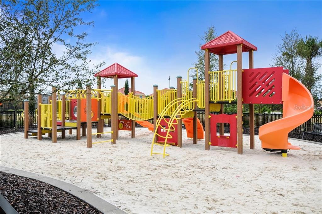 New Vacation Home For Sale at Solterra Resort with pool and spa $484,999