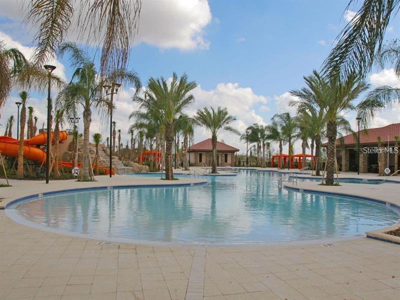 5 Bedroom Townhouse For Sale with pool - fully furnished - Soltera Resort $349,990