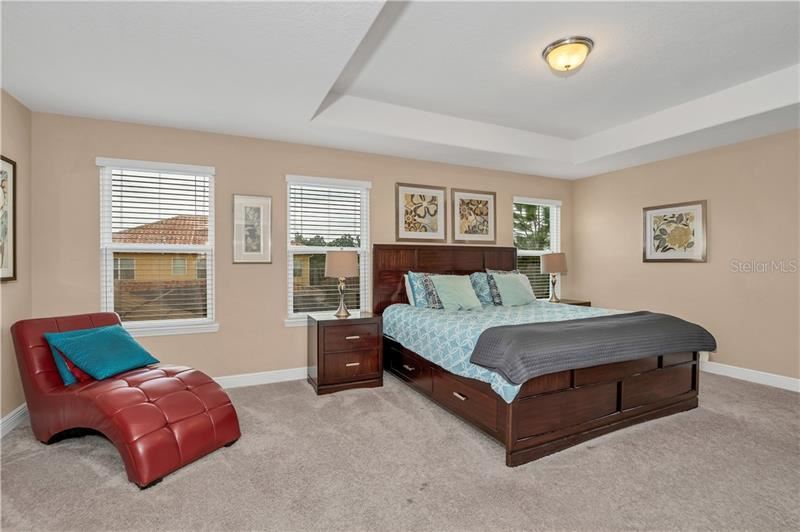 6 Bedroom Vacation Home with pool - fully furnished - Solterra Resort $450,000