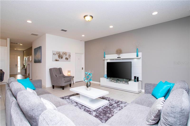 12 Bedroom Vacation Home Mansion For Sale - pool / fully furnished - Solterra Resort $795,900