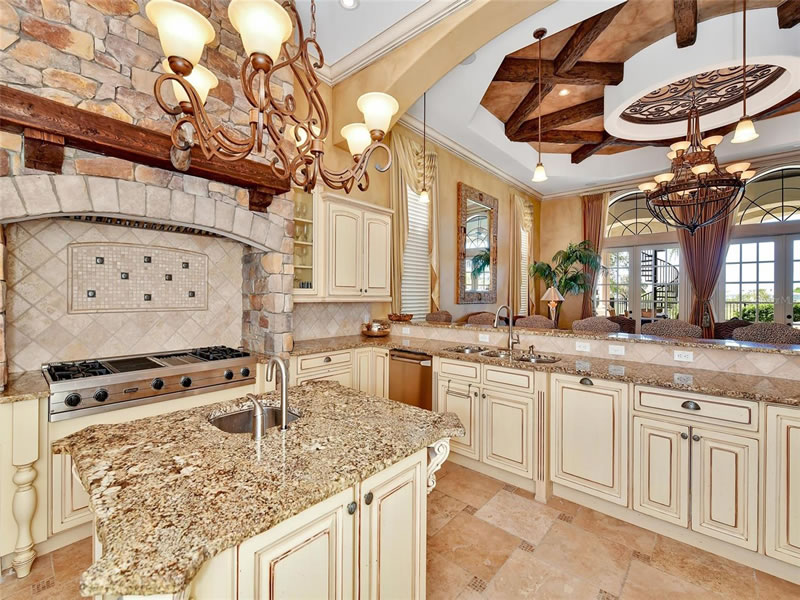 5 Bedroom Luxury Mansion For Sale at Reunion Resort with Golf Course Frontage