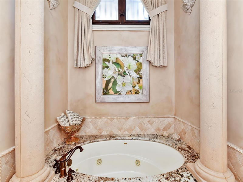 5 Bedroom Luxury Mansion For Sale at Reunion Resort with Golf Course Frontage