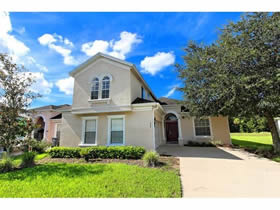 Villa 10 Minutes ate Disney in Davenport - Orlando - $234,900