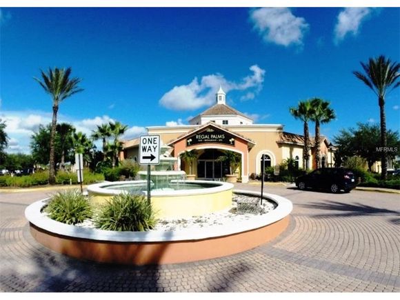 Townhouse Mobiliado 4 dormitorios no Regal Palms Resort - Orlando - $125,900