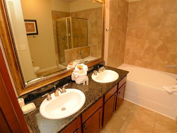 Furnished Apartment 4 Bedrooms in Bella Piazza Resort - Davenport - Orlando - $150,000