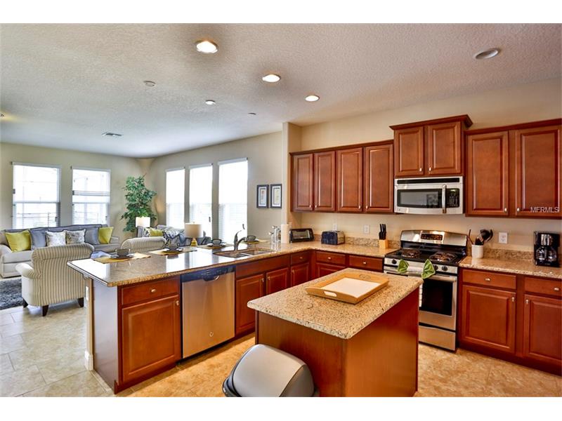 Home Furnished at Solterra Resort - Create an Income in Dollars - Rent Easy! - $ 450,000

 
